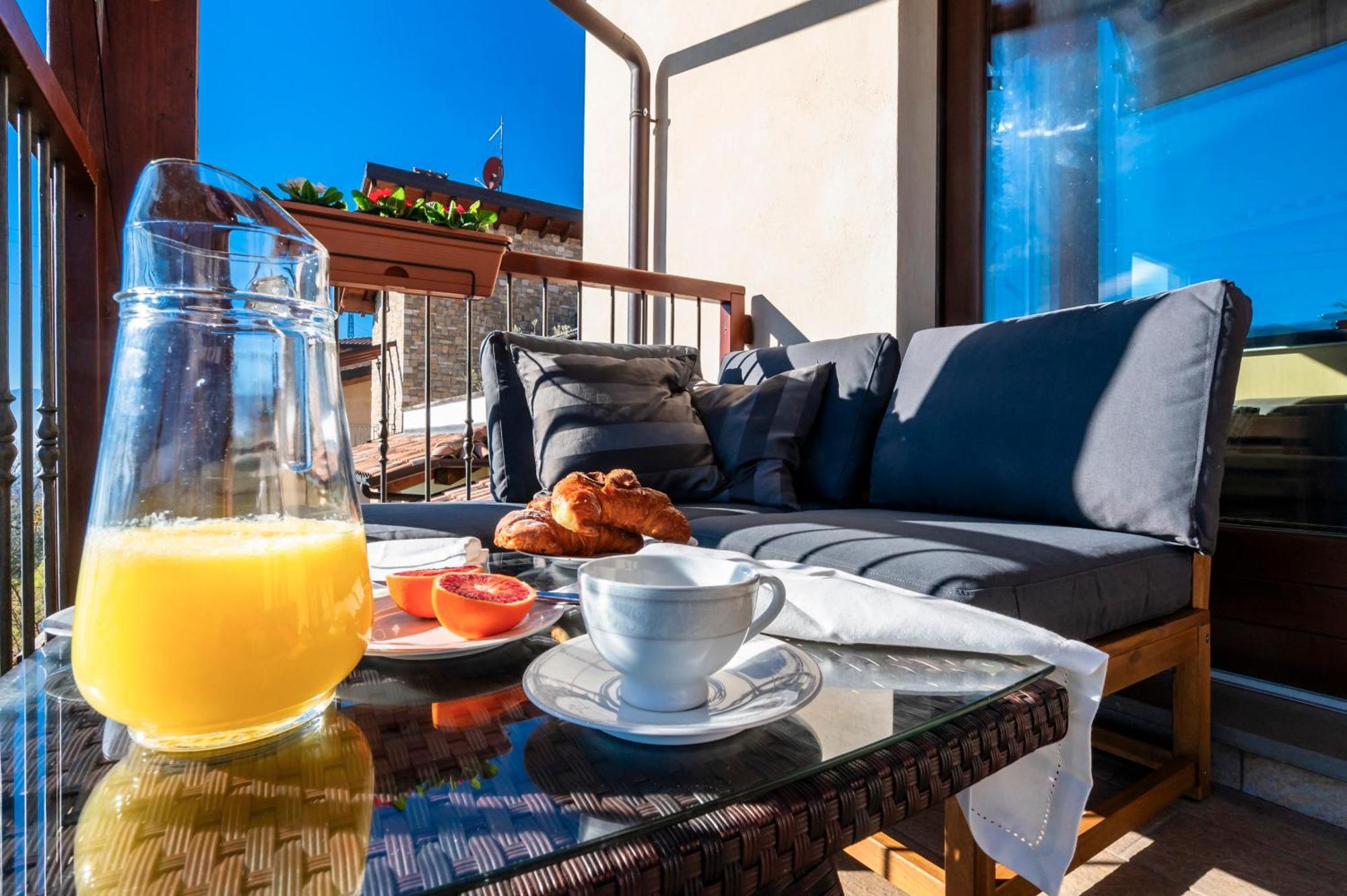 Iseo Lake Villa Con Vista Lago E Piscina كوستا فولبينو المظهر الخارجي الصورة